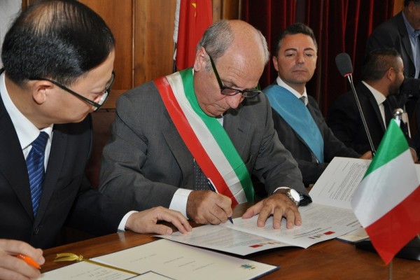 Rapp. Cinesi al Comune di Cassino 100